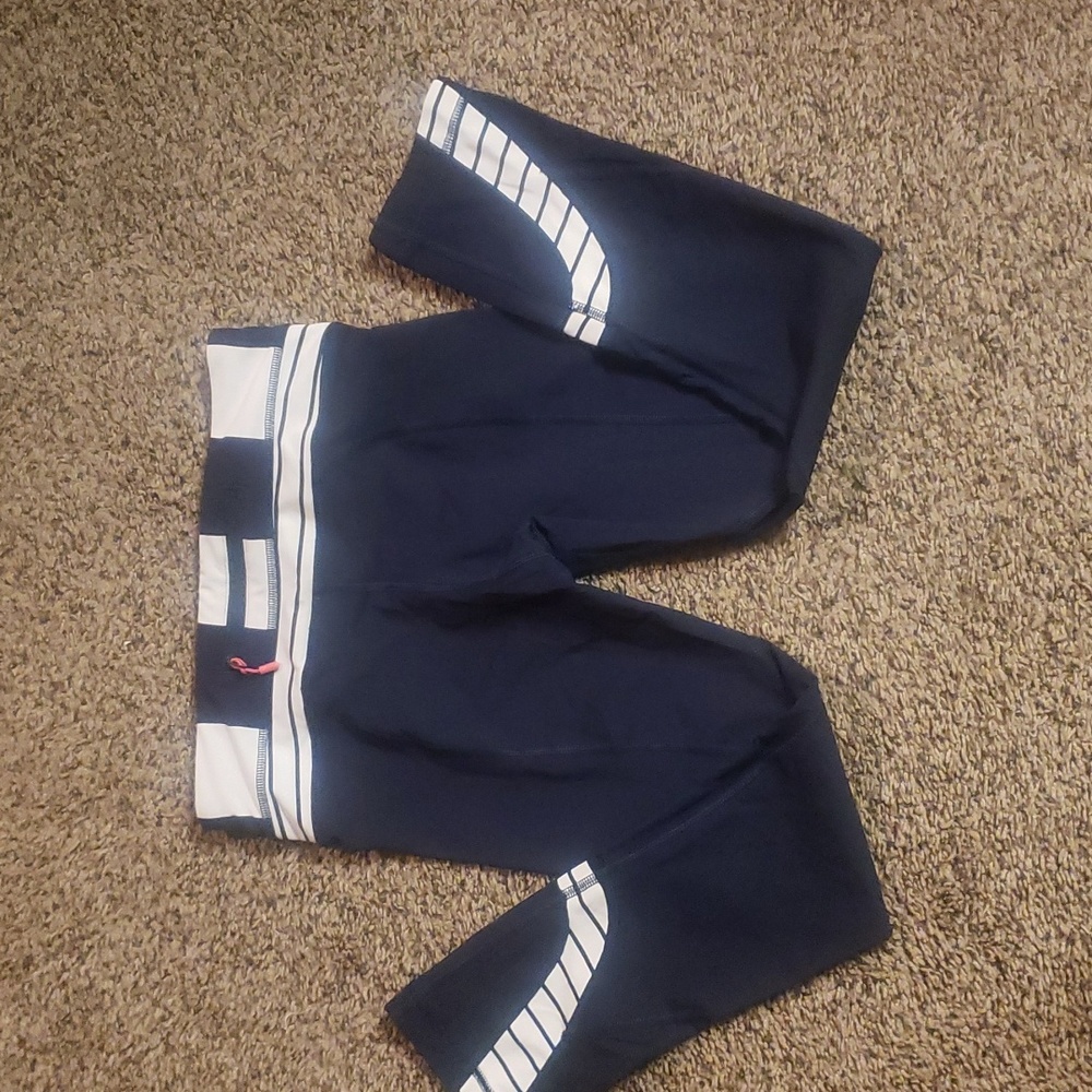Lululemon sport capri